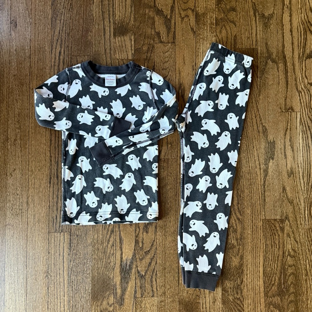 Hanna Andersson Kids Holiday Ghost Pajamas - Black and White